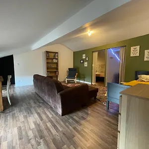 Cosy Sous Les Toits Séjour chez l'habitant